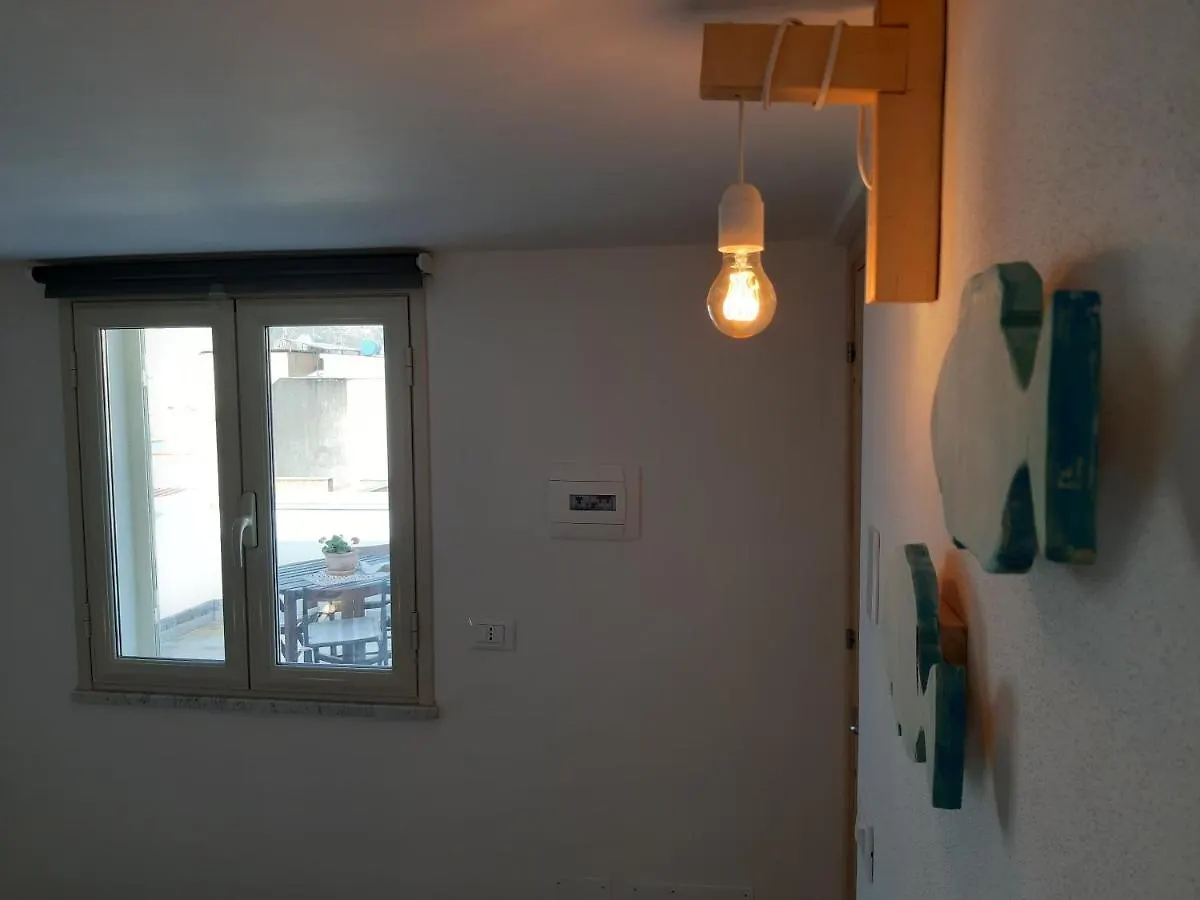 איסולה דלה פמינה Home Holiday Sicily Private Room איטליה